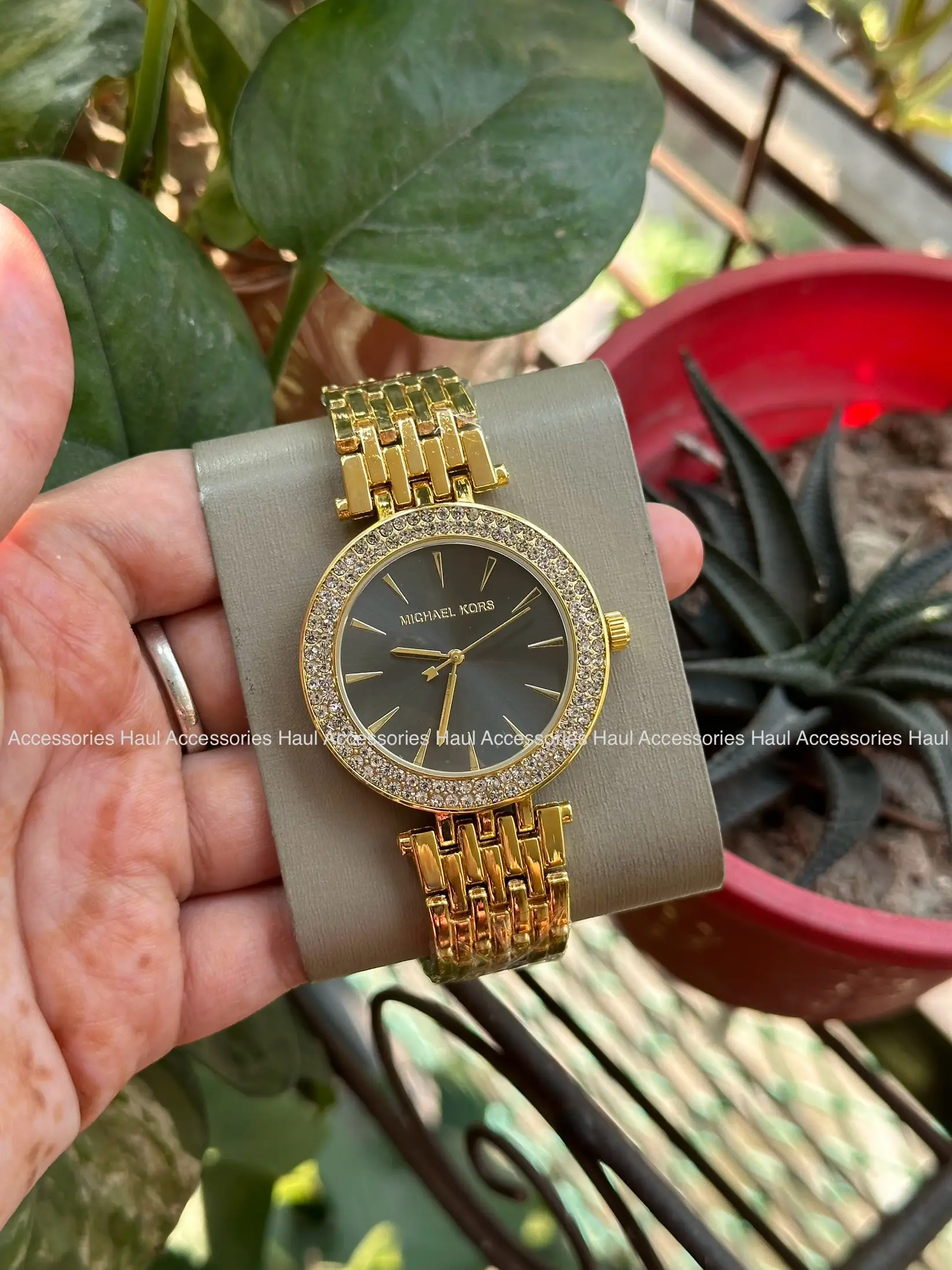 High-Quality Watch MK - 7001