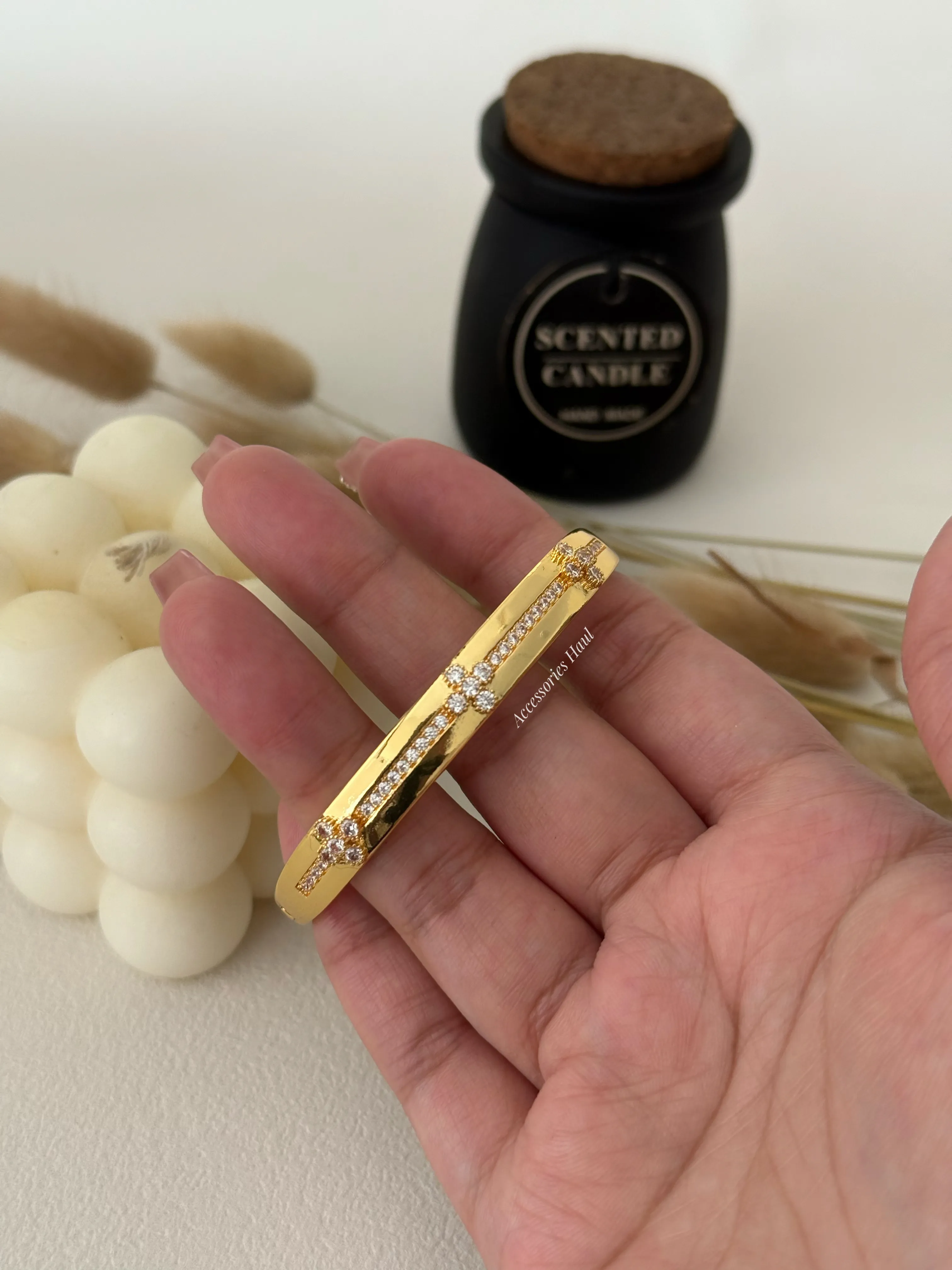 Regal Bangle