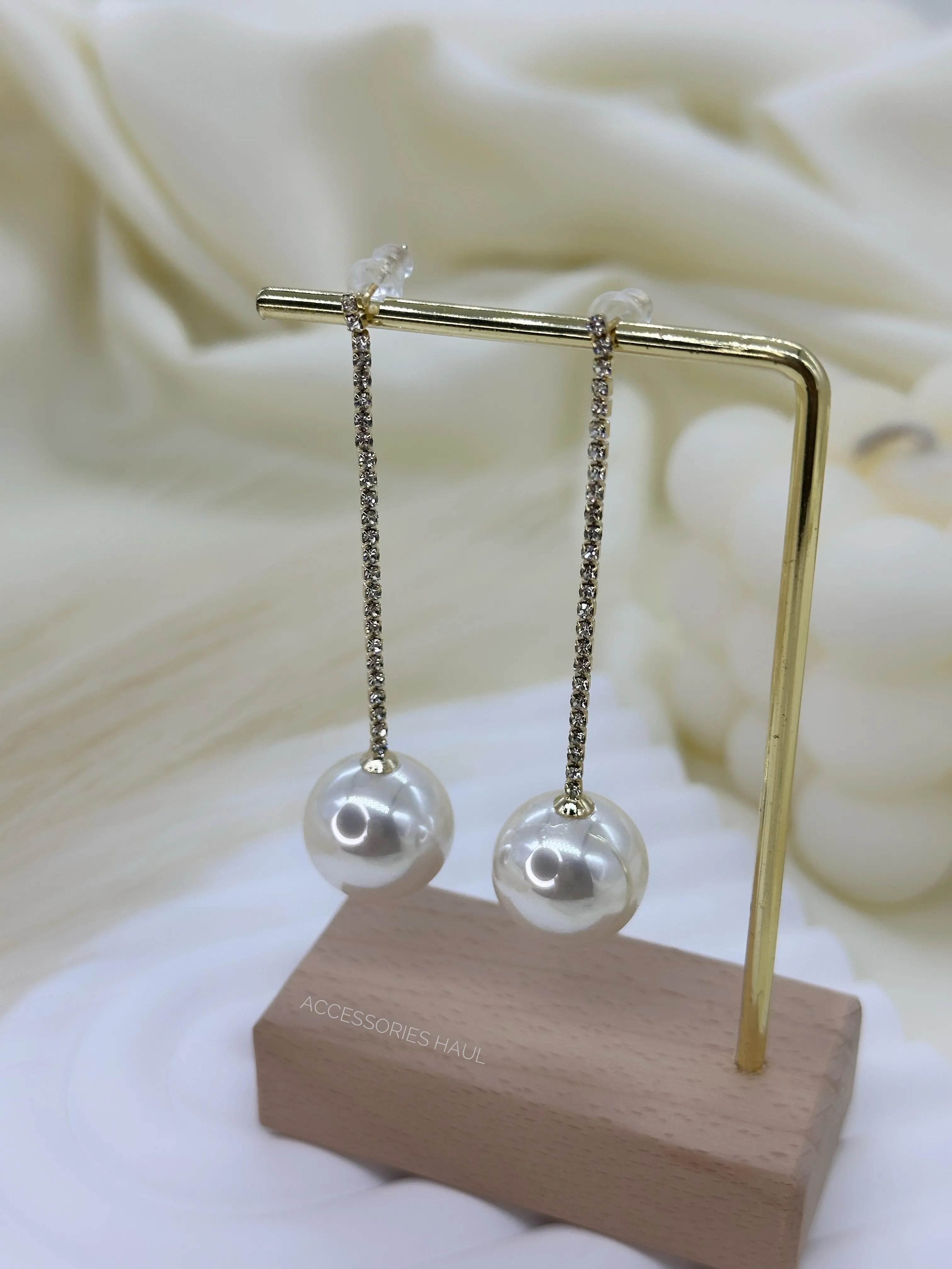 Zircon Earring - 001