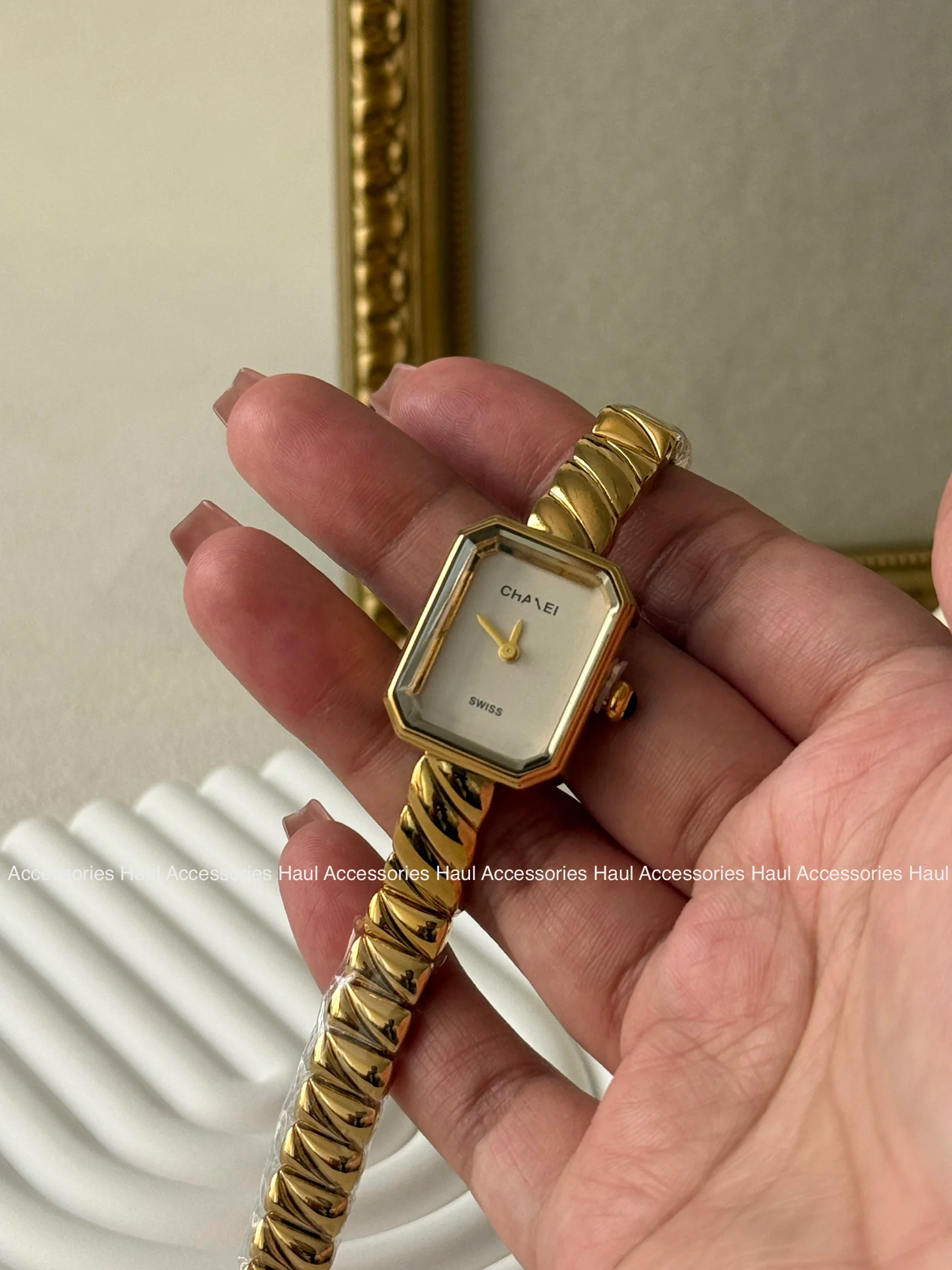 High Quality Watch CHL – 3002