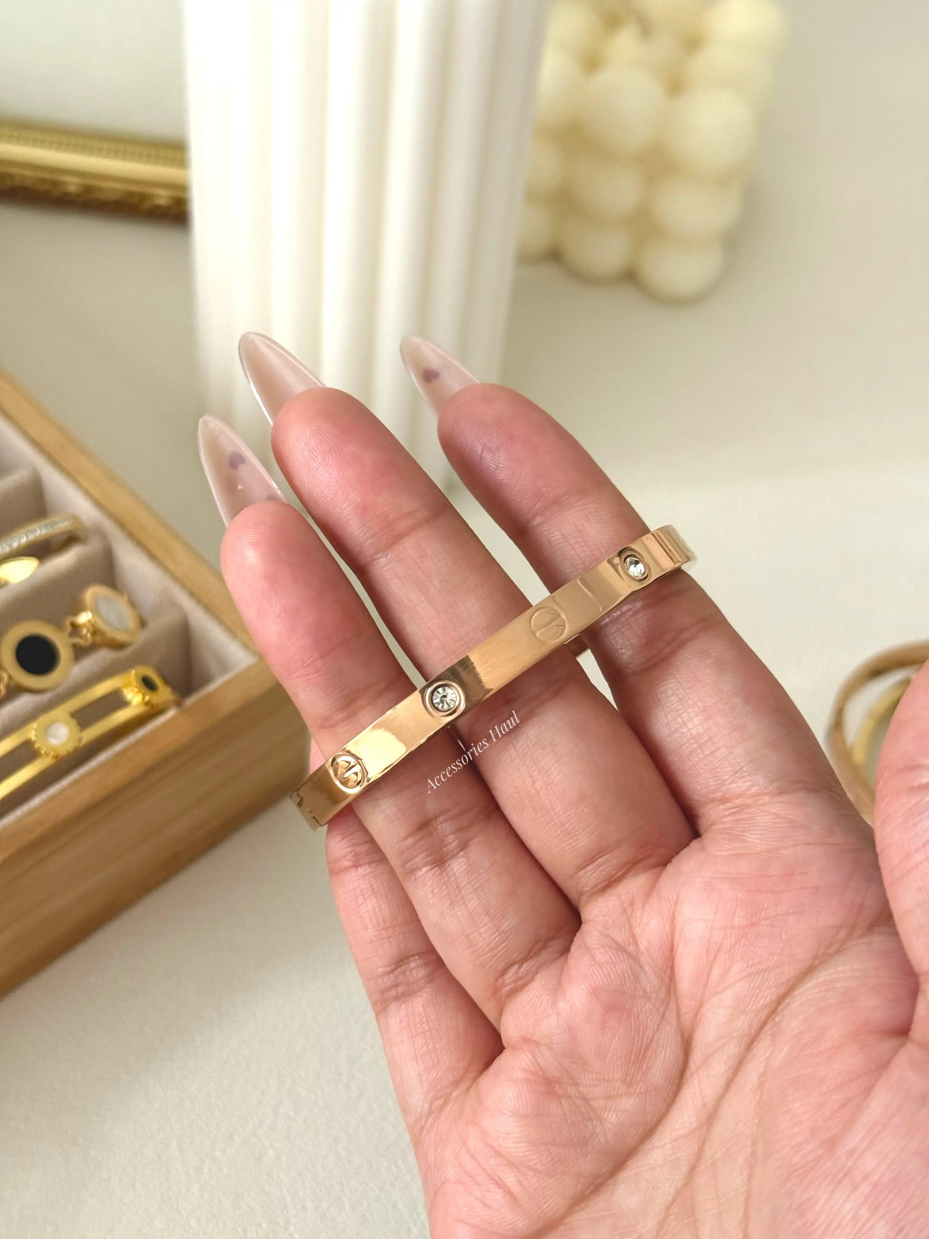 3072 Bangle