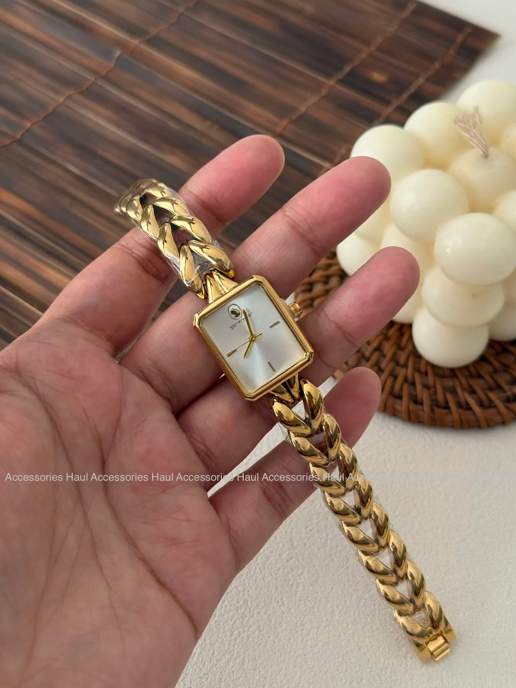 High Quality Watch SWK1002
